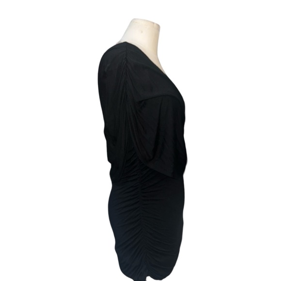 STUDIO Y | SLEEVELESS ONE SHOULDER BLACK MINI DRESS OR TUNIC TOP - Picture 4 of 12